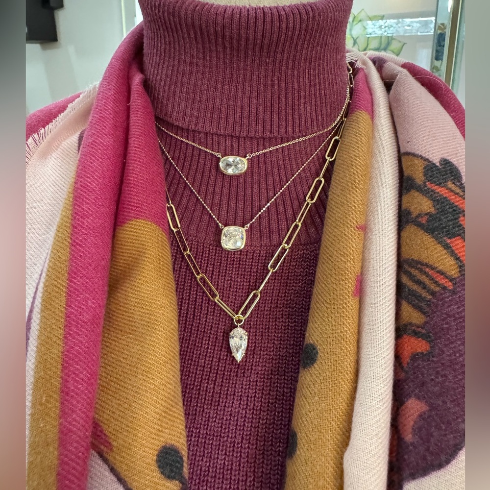 Melinda Maria Gold with Diamondette Pendant Necklace - Picture 4 of 12